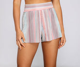 Trendy Shorts mit Falten und Streifen